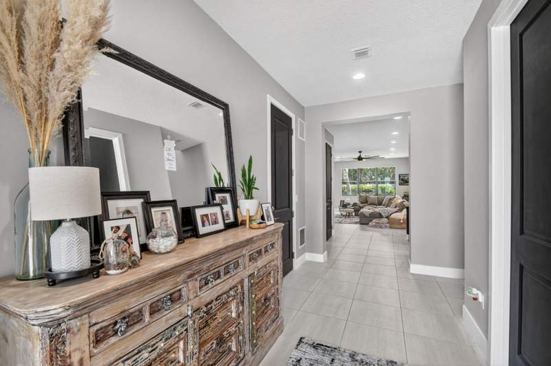 5 bedroom Single Family Residence at 7174 Villamar Way, Toscana Isles, Lake Worth — photo 3