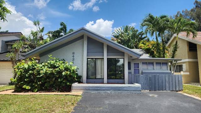 8421 SW 39TH Court