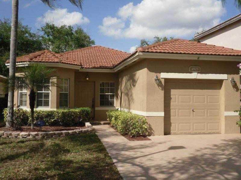 3 bedroom Single Family Residence at 4925 Egret Court, Regency Lakes At Coconut Creek, Coconut Creek — photo 1