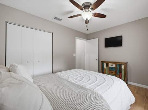 5418 Club Circle, Haverhill FL - photo 21 of 33