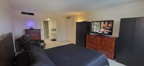 5200 N Ocean Boulevard #615, Lauderdale-By-The-Sea FL - photo 17 of 41