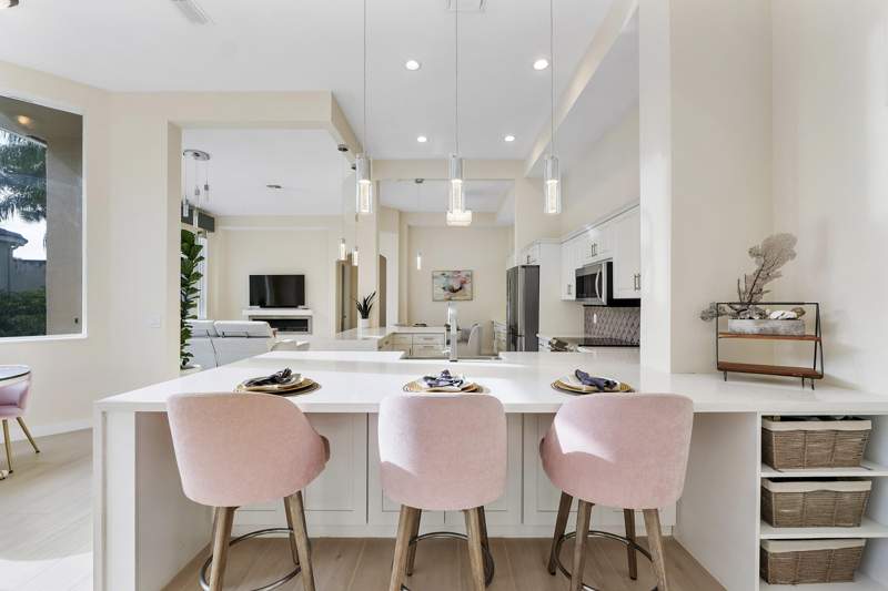 4 bedroom Single Family Residence at 12472 NW 57th Street, Heron Bay Four, Coral Springs — photo 5
