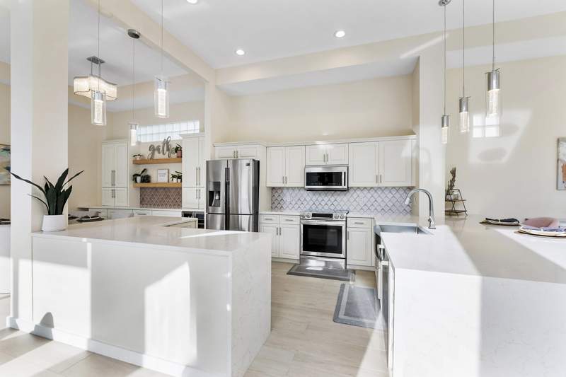 4 bedroom Single Family Residence at 12472 NW 57th Street, Heron Bay Four, Coral Springs — photo 4
