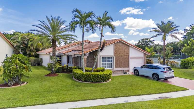 4 bedroom Single Family Residence at 19626 Sea Pines Way, Boca Greens 4, Boca Raton — photo 1