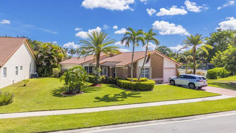 4 bedroom Single Family Residence at 19626 Sea Pines Way, Boca Greens 4, Boca Raton — photo 3