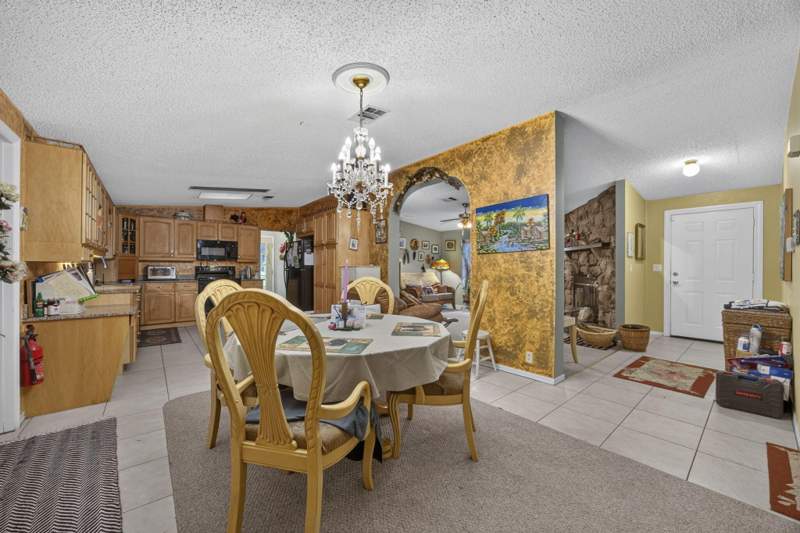4 bedroom Single Family Residence at 15182 Steffen Lane, Loxahatchee Groves, Loxahatchee Groves — photo 5