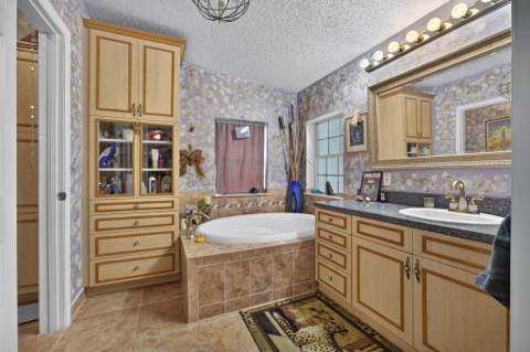 15182 Steffen Lane, Loxahatchee Groves FL - photo 12 of 68
