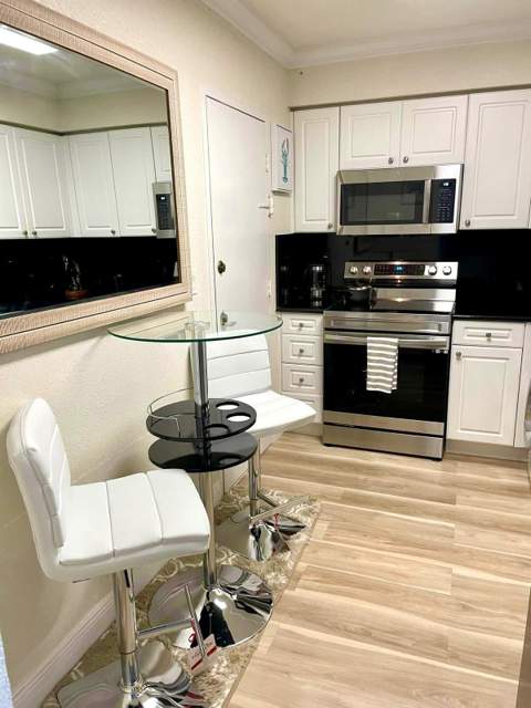 2501 S Ocean Drive #338, Hollywood FL - photo 8 of 28