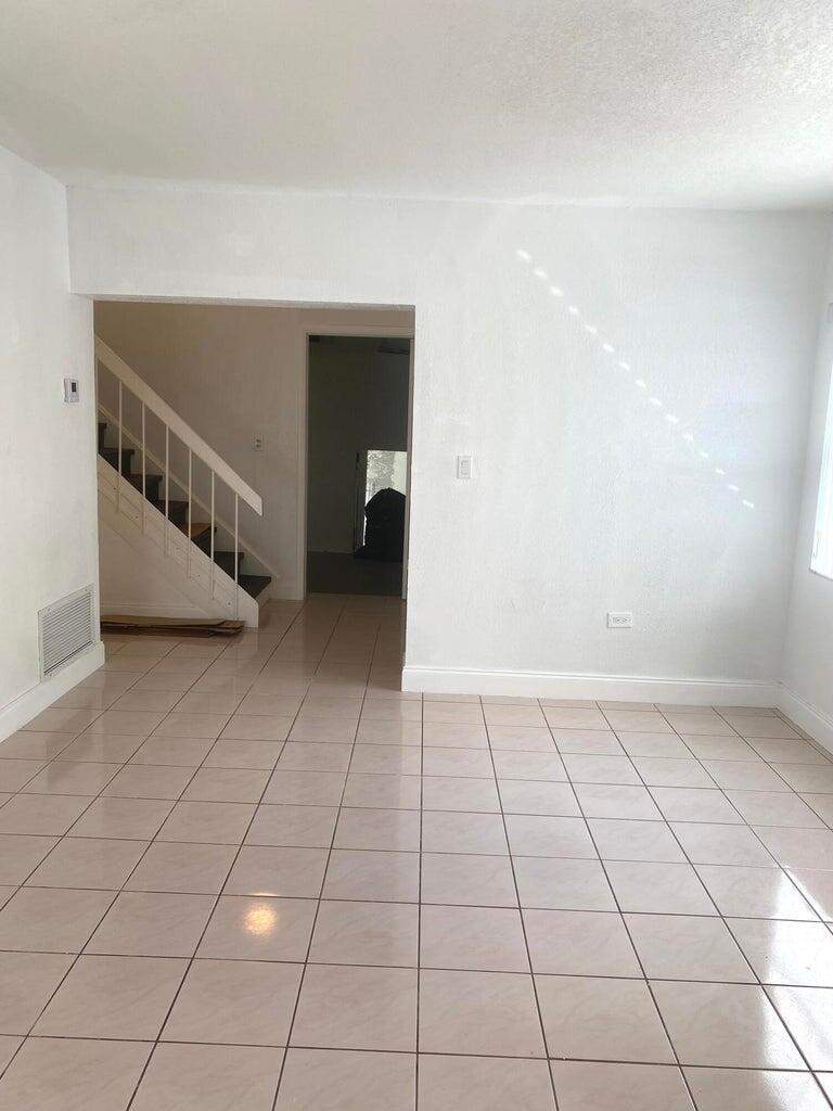2 bedroom Townhouse at 3031 E Missionwood Lane #C-51, Missionwood At Miramar Condo, Miramar — photo 5