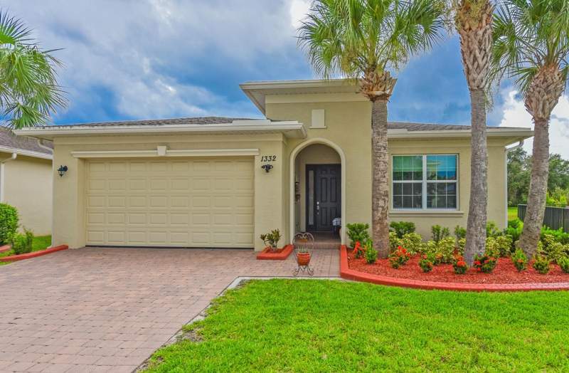 2 bedroom Single Family Residence at 1332 NW Leonardo Circle, Vizcaya Falls Plat 1, Port St. Lucie — photo 2
