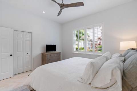 8170 Bob-O-Link Drive, West Palm Beach FL - photo 22 of 35