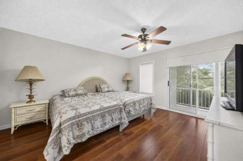 206 Richmond A #206, Deerfield Beach FL - photo 8 of 18