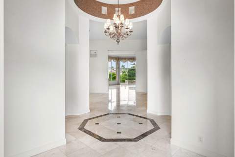 7700 Bella Verde Way, Delray Beach FL - photo 15 of 132