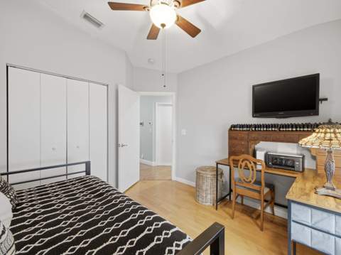 5418 Club Circle, Haverhill FL - photo 19 of 33