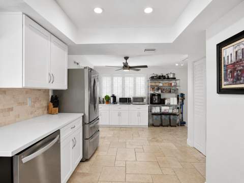 2010 NE 59th Place, Fort Lauderdale FL - photo 6 of 20
