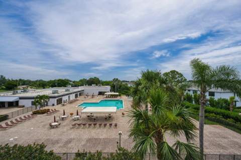 4640 Lucerne Lakes Boulevard #404, Lake Worth FL - photo 18 of 33