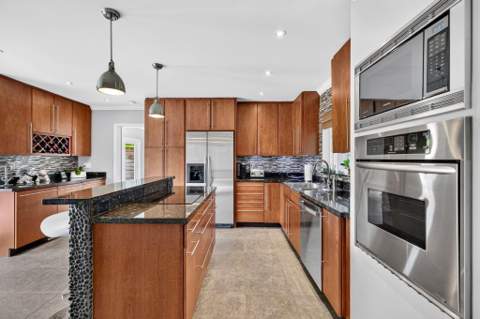 1948 NE 7th Terrace, Wilton Manors FL - photo 16 of 114