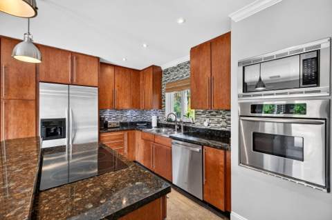 1948 NE 7th Terrace, Wilton Manors FL - photo 17 of 114