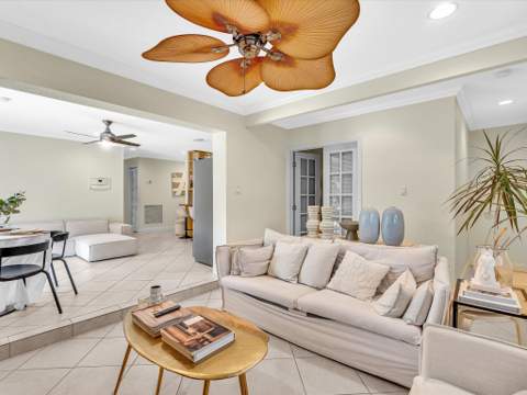 11 Forest Hills Lane, Boca Raton FL - photo 7 of 59