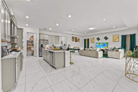 1115 Haywagon Trail, Loxahatchee FL - photo 18 of 45