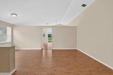 7666 Rockport Circle, Lake Worth FL - photo 16 of 64