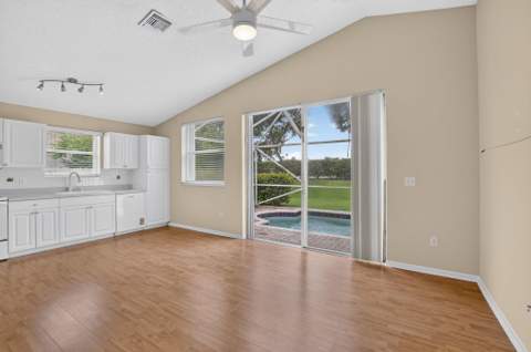 7666 Rockport Circle, Lake Worth FL - photo 6 of 64