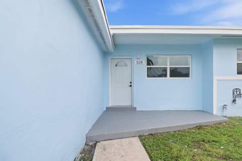 328 Ponte Vedra Road, Palm Springs FL - photo 7 of 40