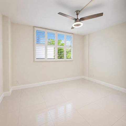 117 Royal Park Drive #1H, Oakland Park FL - photo 16 of 21