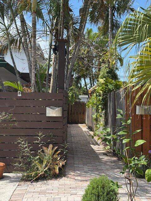 3 bedroom Townhouse at 1637 NE 5th Street #2, Na, Fort Lauderdale — photo 3