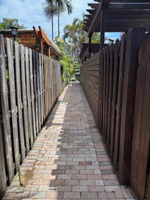3 bedroom Townhouse at 1637 NE 5th Street #2, Na, Fort Lauderdale — photo 4