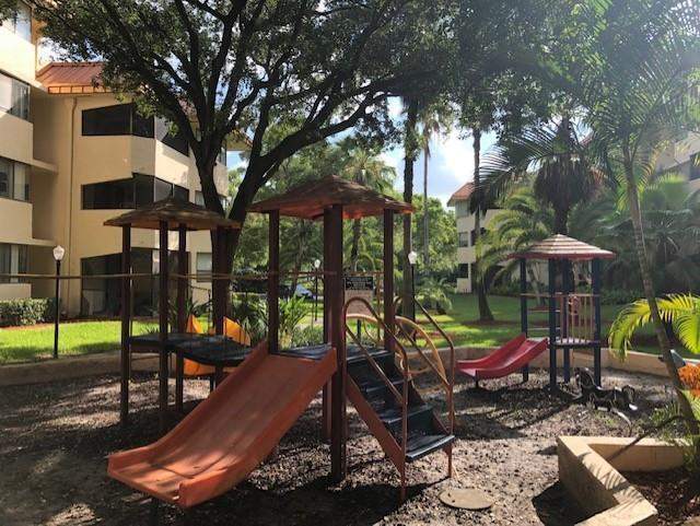 2 bedroom Condominium at 7451 NW 16th Street #104, Plantation Forest Condo, Plantation — photo 3