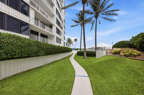 3589 S Ocean Boulevard #808, South Palm Beach FL - photo 23 of 100