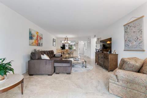 5055 Oak Hill Lane #213, Delray Beach FL - photo 21 of 44