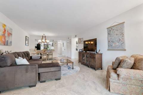 5055 Oak Hill Lane #213, Delray Beach FL - photo 20 of 44