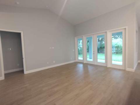 662 NE Waverly Terrace, Jensen Beach FL - photo 9 of 15
