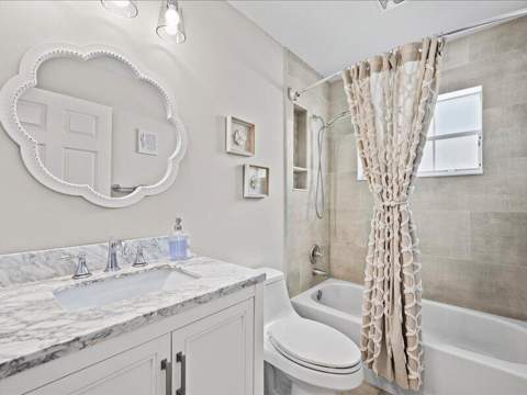237 Moccasin Trail, Jupiter FL - photo 22 of 39