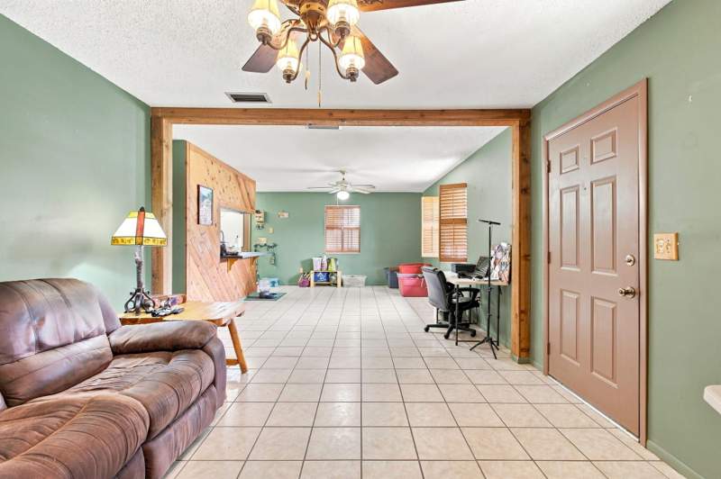 3 bedroom Single Family Residence at 7405 Brookline Avenue, Lakewood Park Unit 7, Fort Pierce — photo 5