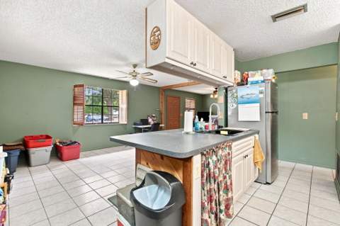 7405 Brookline Avenue, Fort Pierce FL - photo 10 of 28