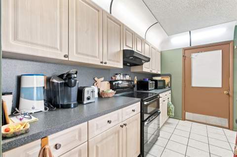 7405 Brookline Avenue, Fort Pierce FL - photo 12 of 28