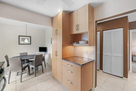 27 Stratford Lane #D, Boynton Beach FL - photo 9 of 56