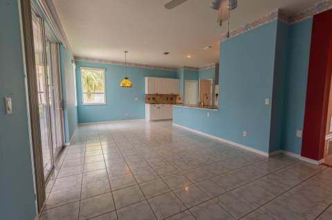 1009 NW Tuscany Drive, Port St. Lucie FL - photo 9 of 41