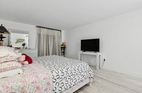 2800 N 46th Avenue #A404, Hollywood FL - photo 24 of 52