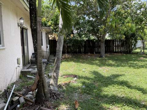 6099 Farmers Place, Lake Worth FL - photo 24 of 25