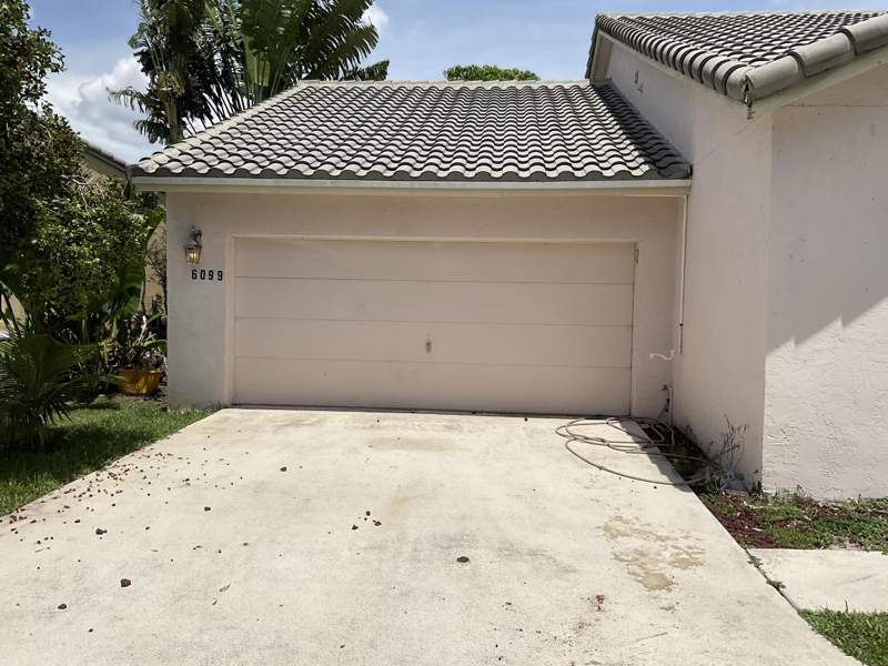3 bedroom Single Family Residence at 6099 Farmers Place, Strawberry Lakes 1, Lake Worth — photo 2