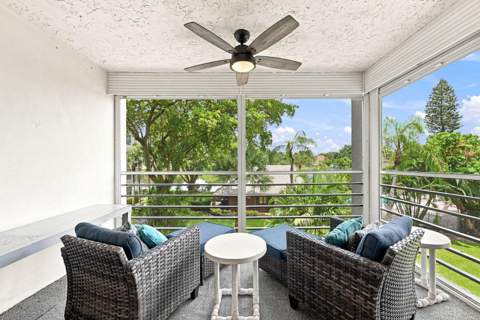 9440 Poinciana Place #314, Davie FL - photo 13 of 56