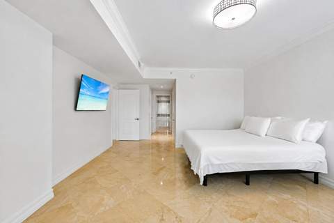 550 SE Mizner Boulevard #B206, Boca Raton FL - photo 13 of 27