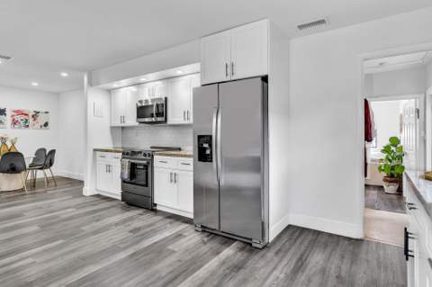 2001 N 52nd Avenue, Hollywood FL - photo 11 of 48