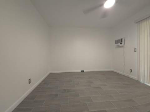 208 Kent M, West Palm Beach FL - photo 15 of 40