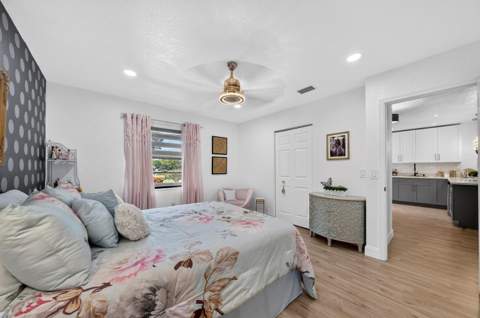 8425 Casa Del Lago #H, Boca Raton FL - photo 23 of 35