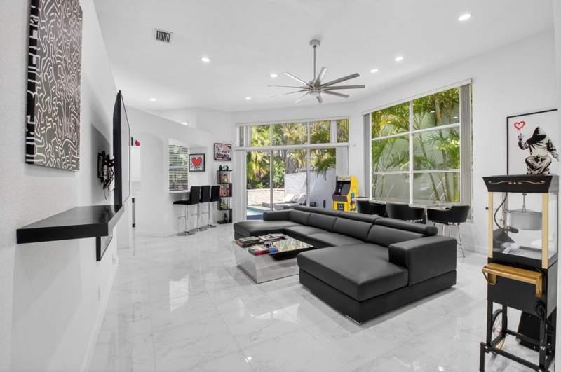 3 bedroom Single Family Residence at 6439 NW 43rd Terrace, Kensington At Woodfield Country Club, Boca Raton — photo 4